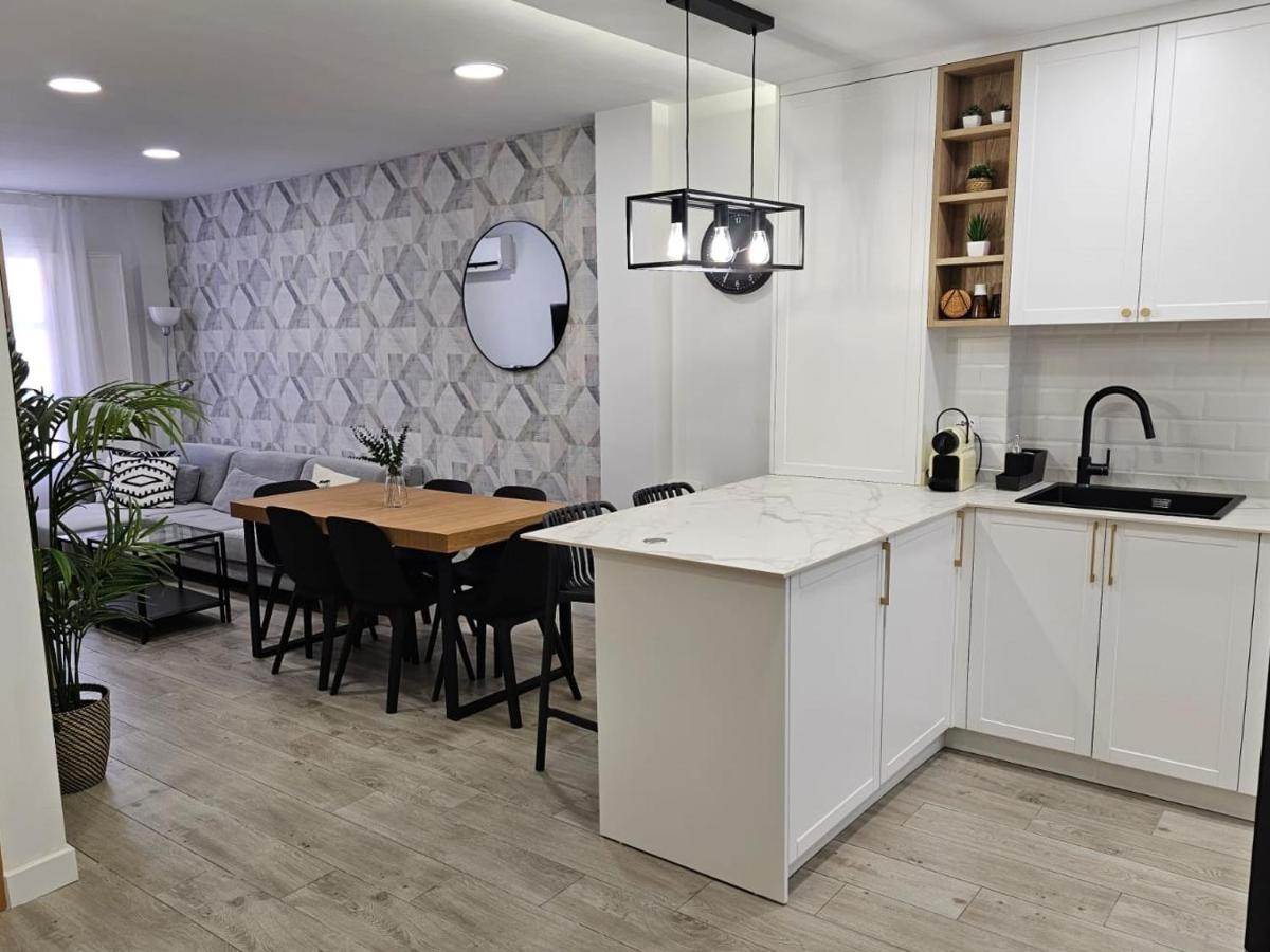 Apartamento Centro Parras Malaga City エクステリア 写真